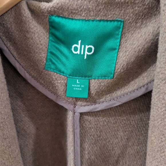 Trench Coat - Picture 3 of 4